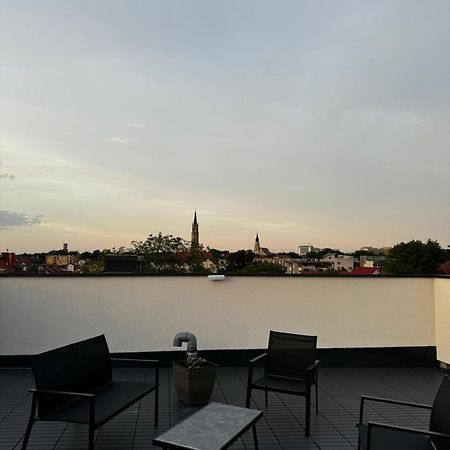 Apartament Z Tarasem 23 โบเลสวาเวียส ภายนอก รูปภาพ