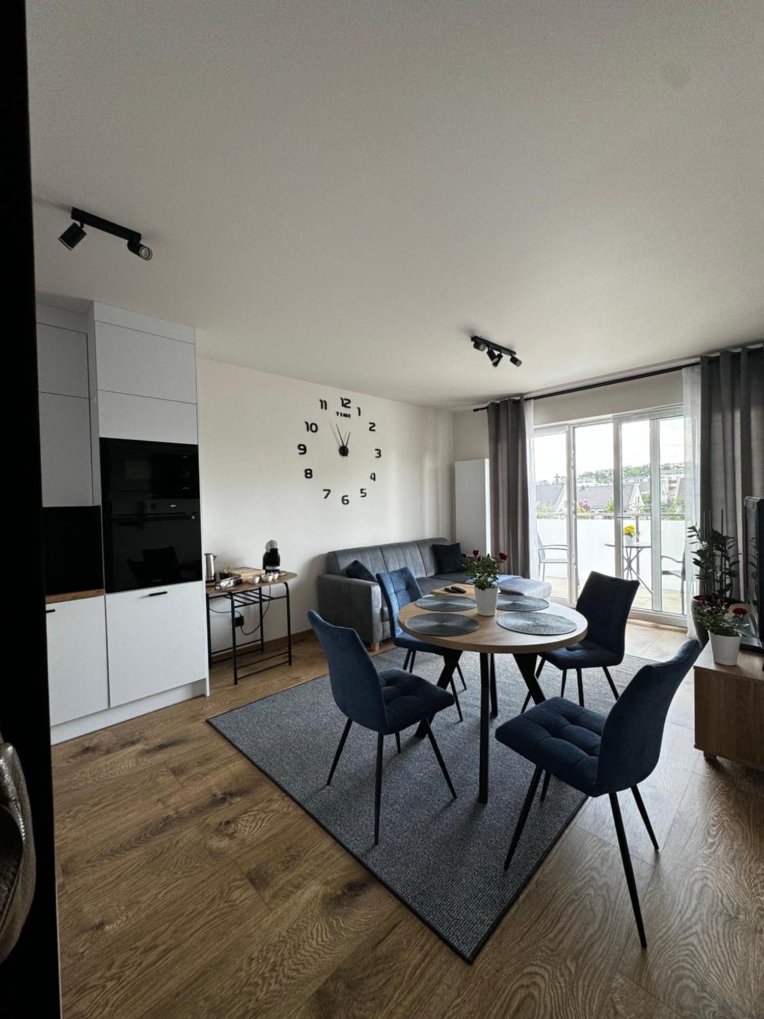 Apartament Z Tarasem 23 โบเลสวาเวียส ภายนอก รูปภาพ