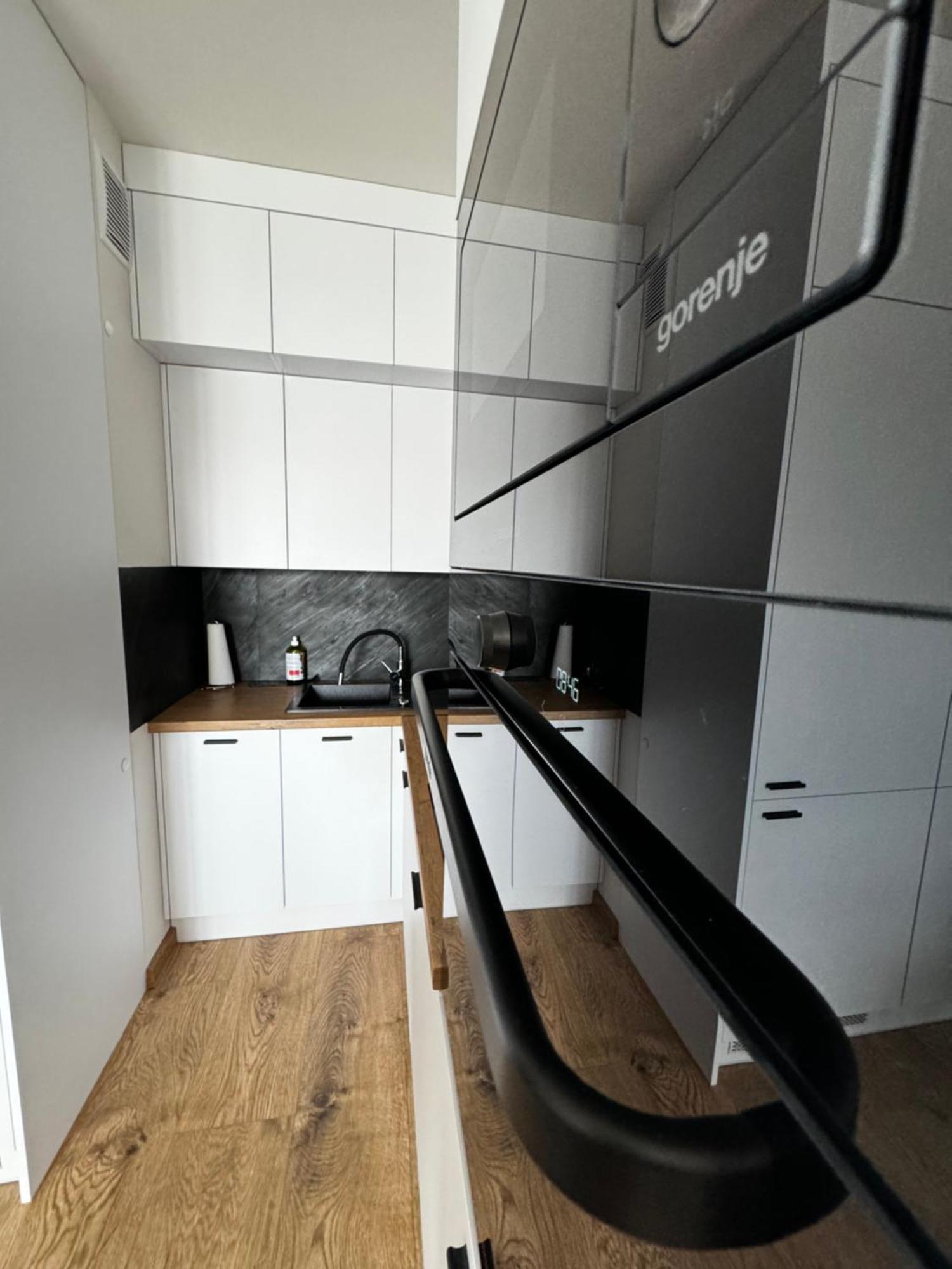 Apartament Z Tarasem 23 โบเลสวาเวียส ภายนอก รูปภาพ